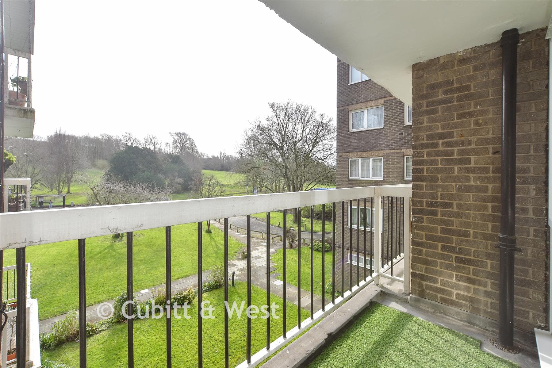 1 Bed Apartment, London Road Patcham Brighton — photo 5