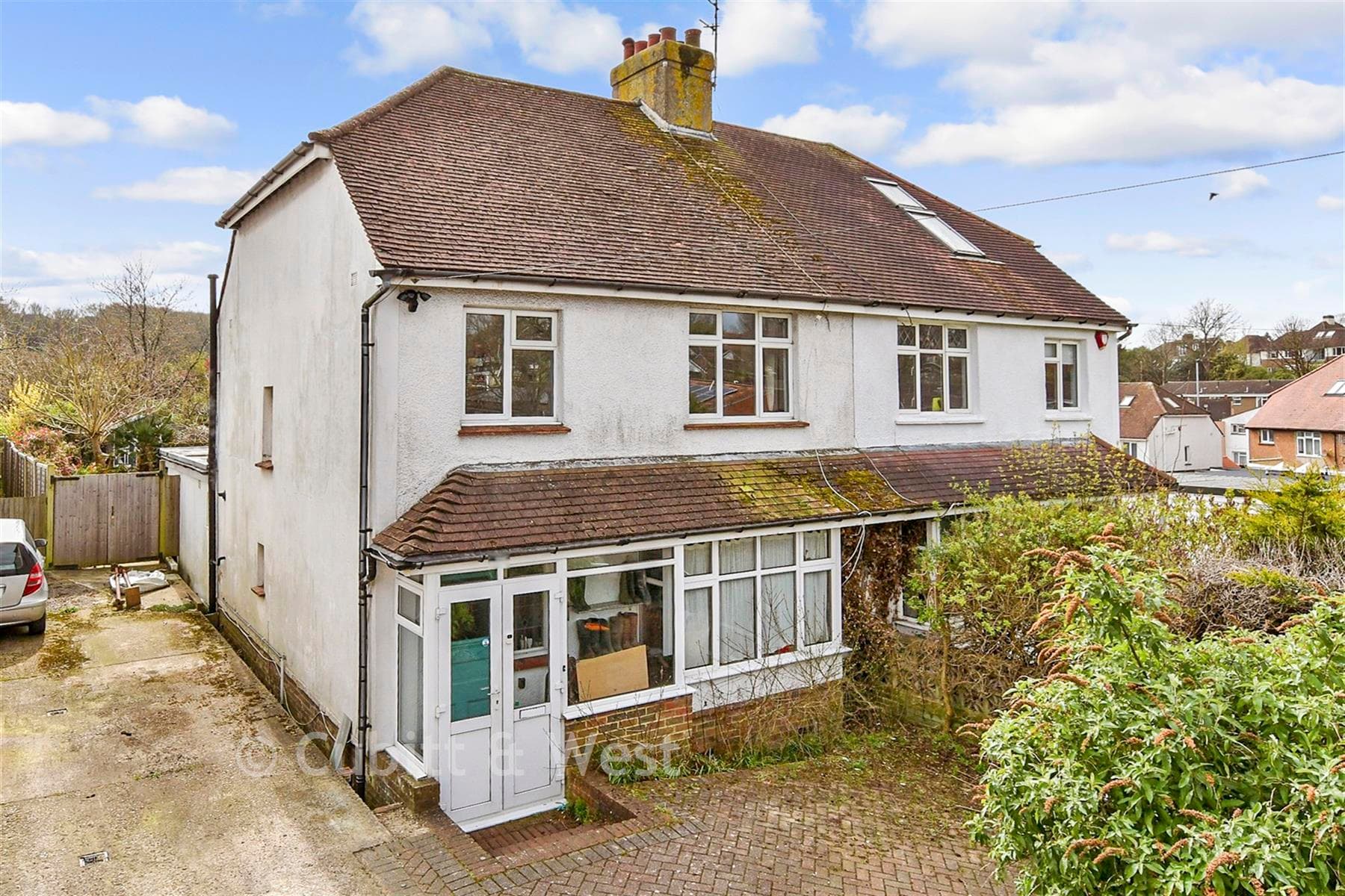 4 Bed Semi Detached House, Carden Avenue Brighton — photo 5