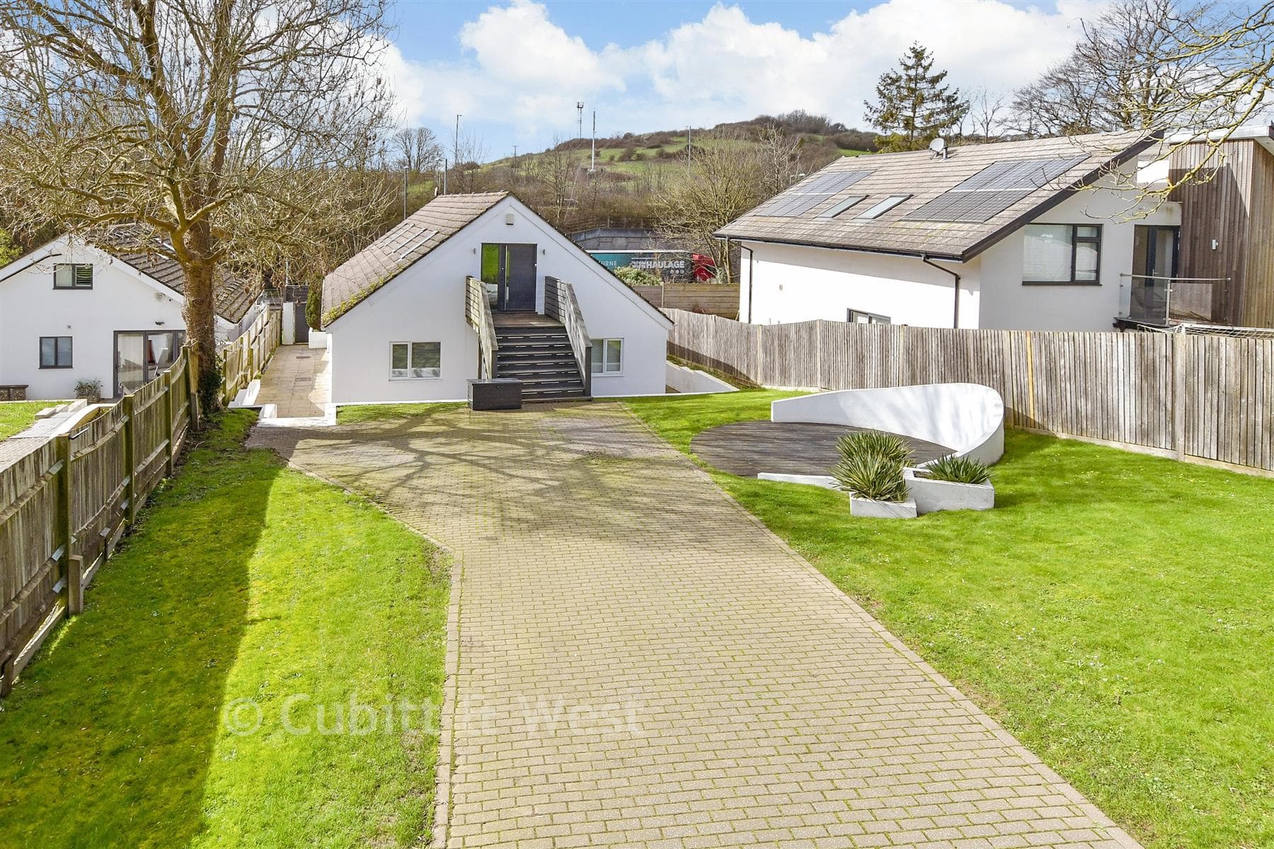 4 Bed Detached Bungalow, Braypool Lane Patcham Brighton — photo 2