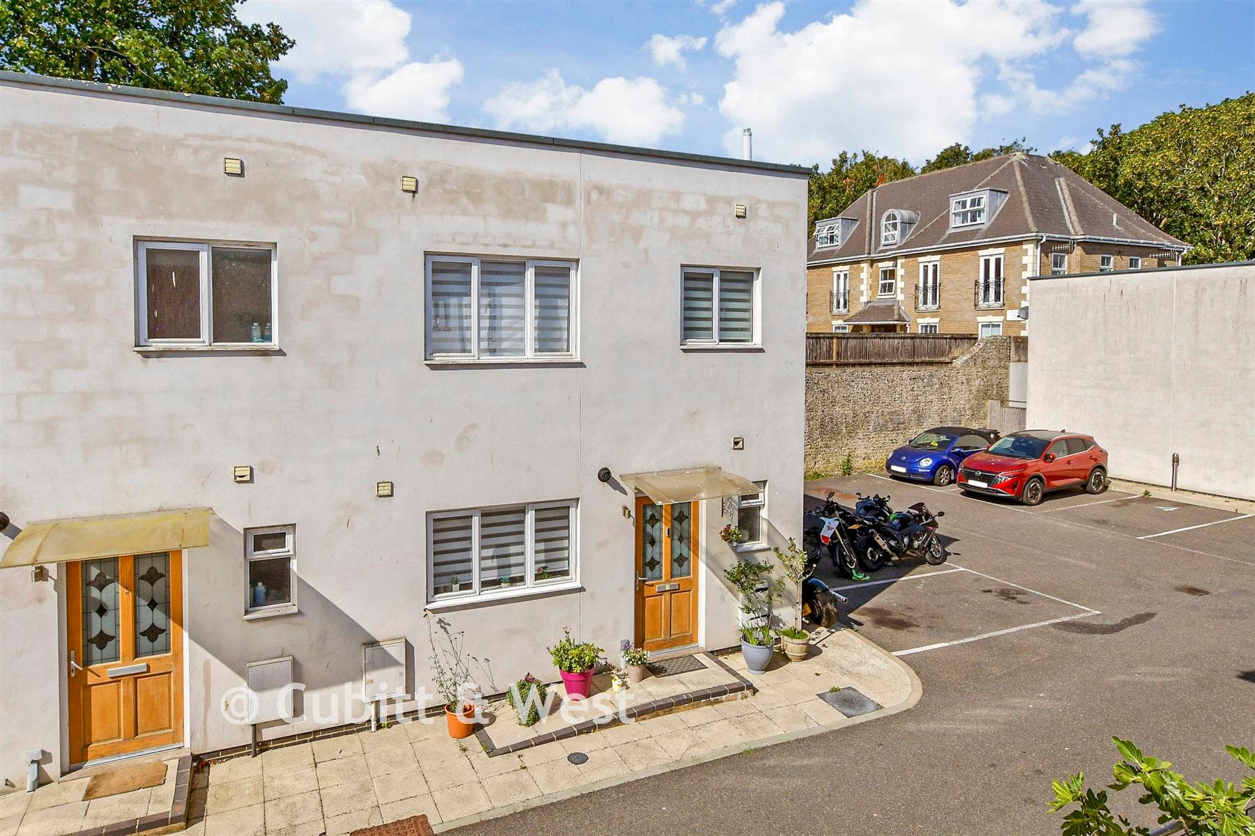 3 Bed End Of Terrace House, Union Close Newhaven — photo 1