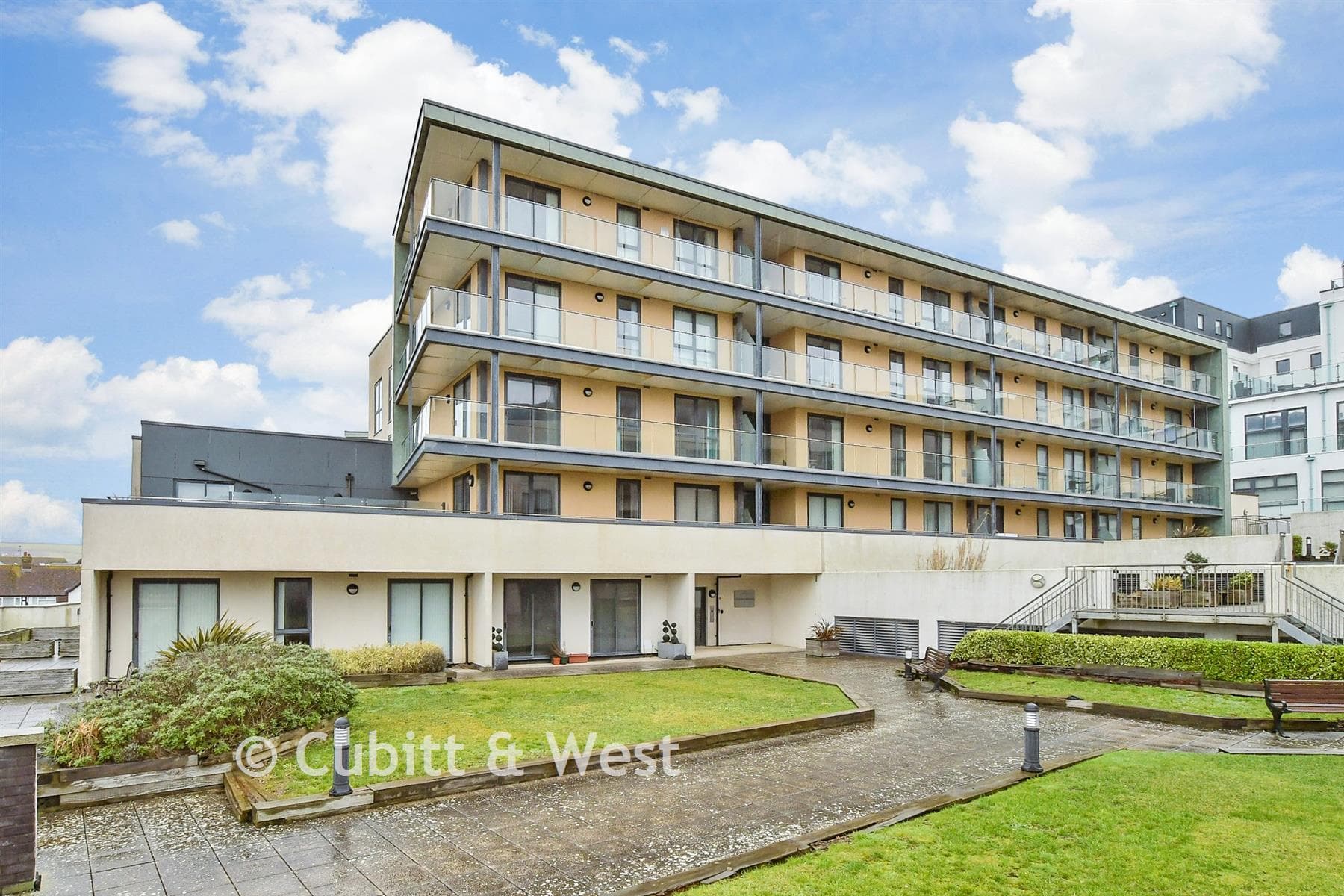 2 Bed Flat, Suez Way Brighton — photo 1