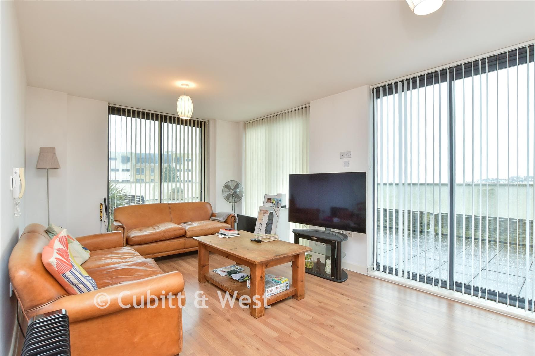 2 Bed Flat, Suez Way Brighton — photo 3