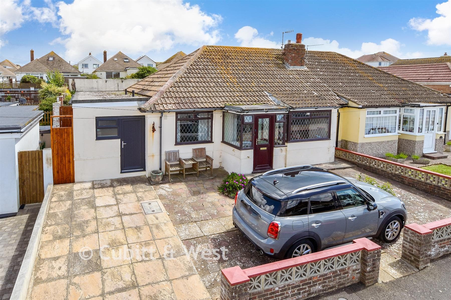 2 Bed Semi Detached Bungalow, Victoria Avenue Peacehaven — photo 1