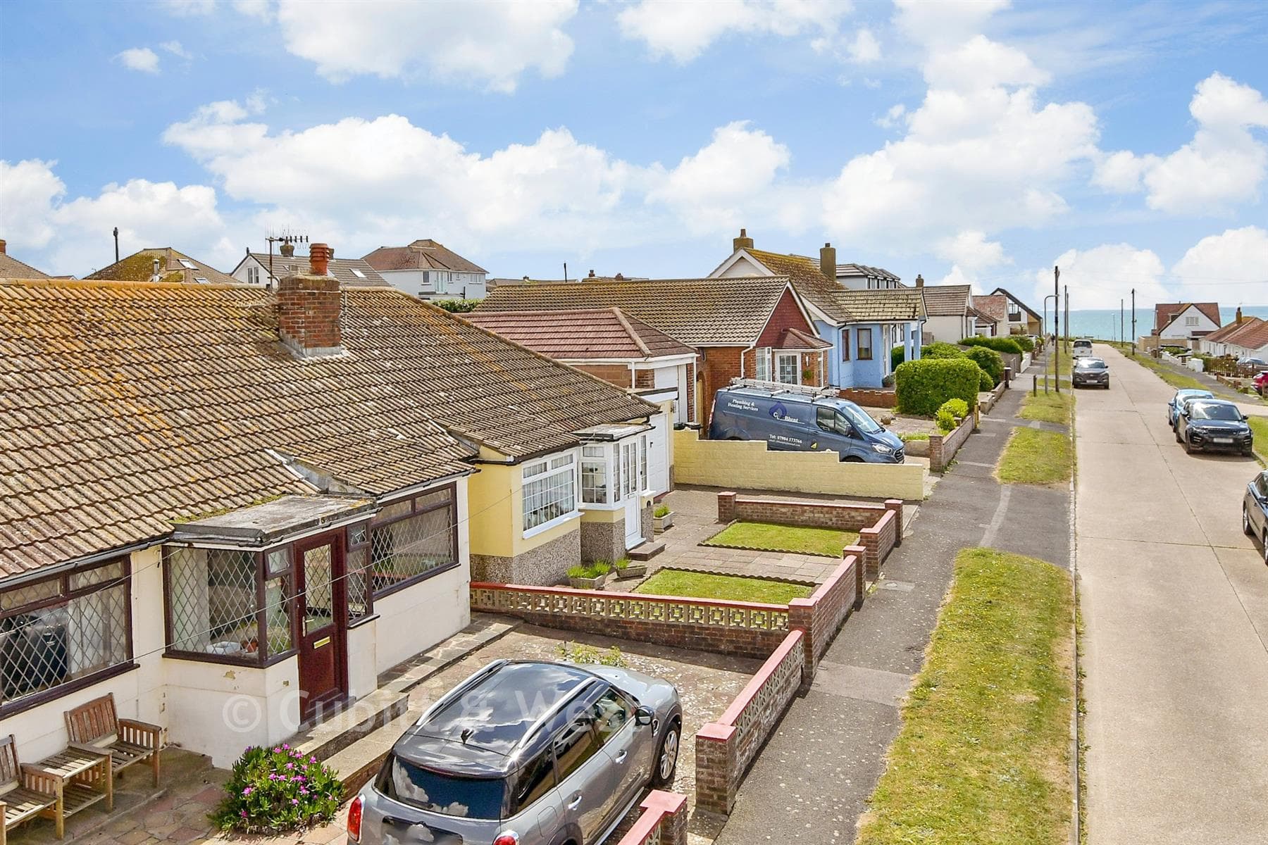 2 Bed Semi Detached Bungalow, Victoria Avenue Peacehaven — photo 3