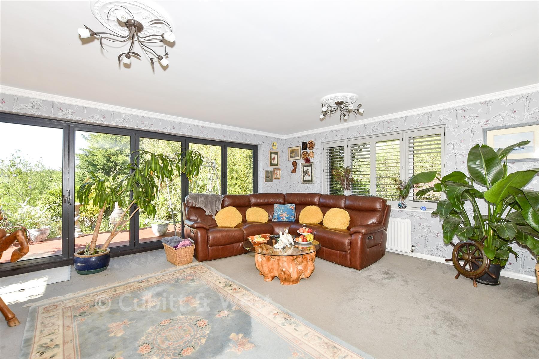 3 Bed Detached Bungalow, Upper Valley Road Newhaven — photo 4