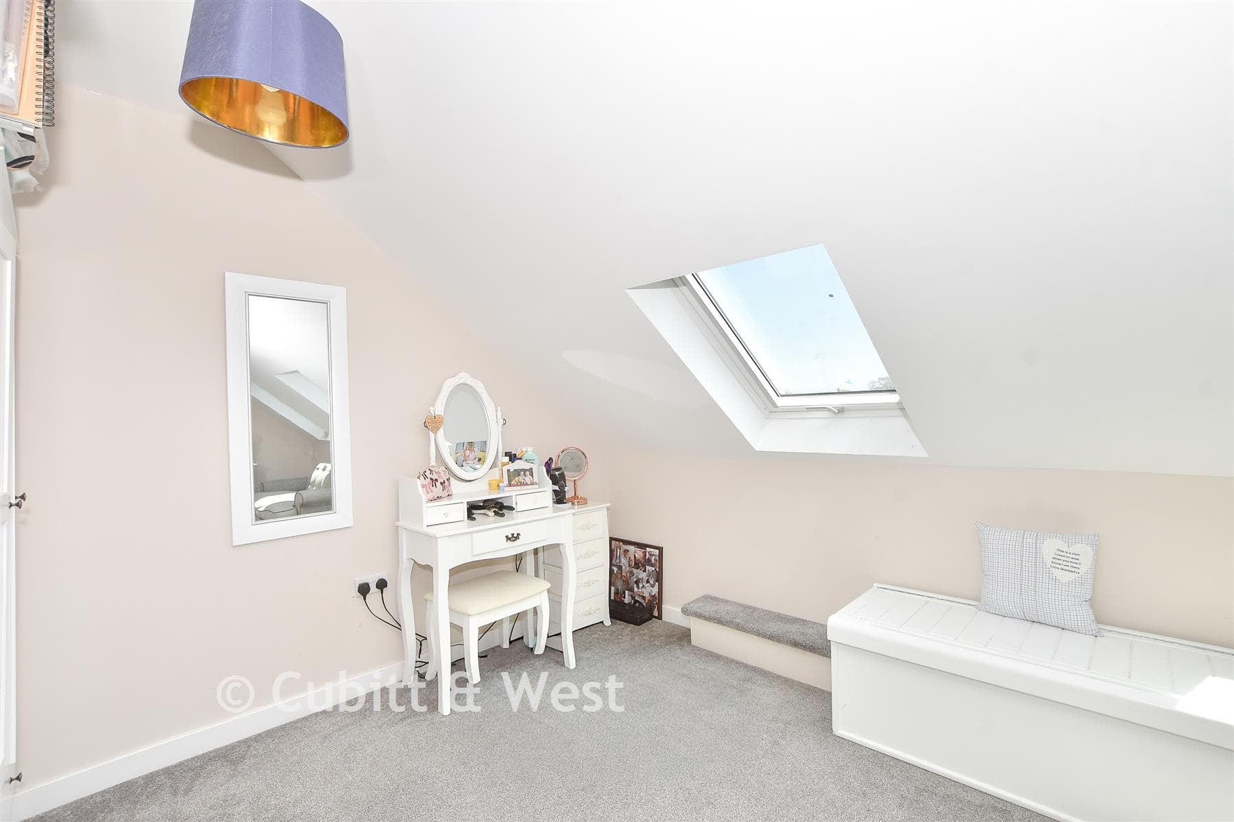 3 Bed Semi Detached House, Capel Avenue Peacehaven — photo 5