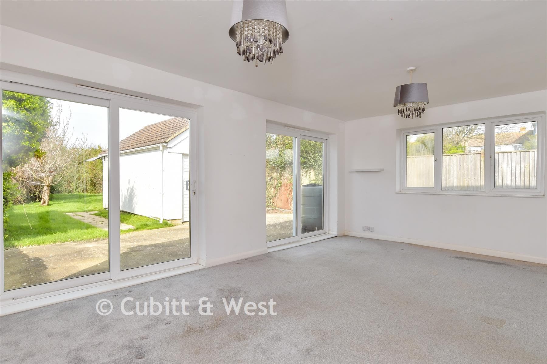 4 Bed Detached House, Telscombe Cliffs Way Telscombe Cliffs Peacehaven — photo 5