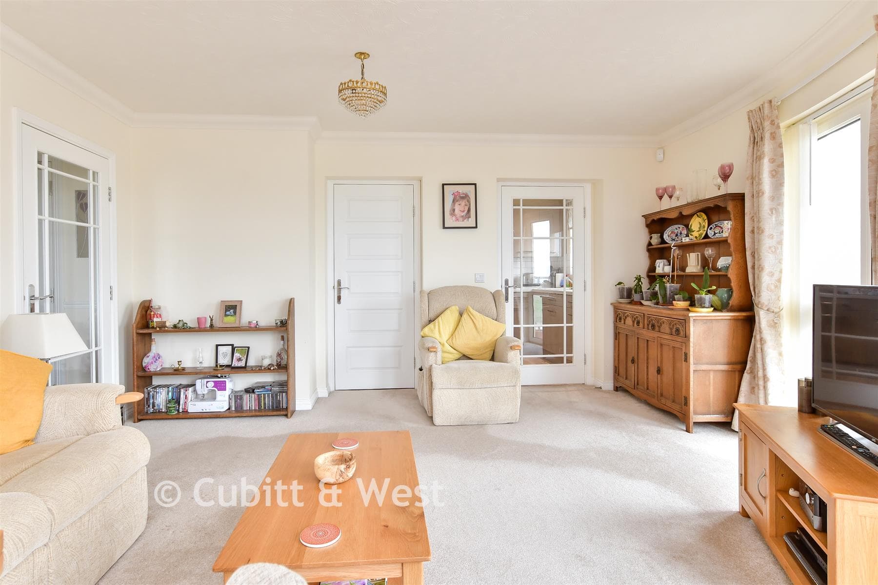 2 Bed Flat, Rowe Avenue Peacehaven — photo 5