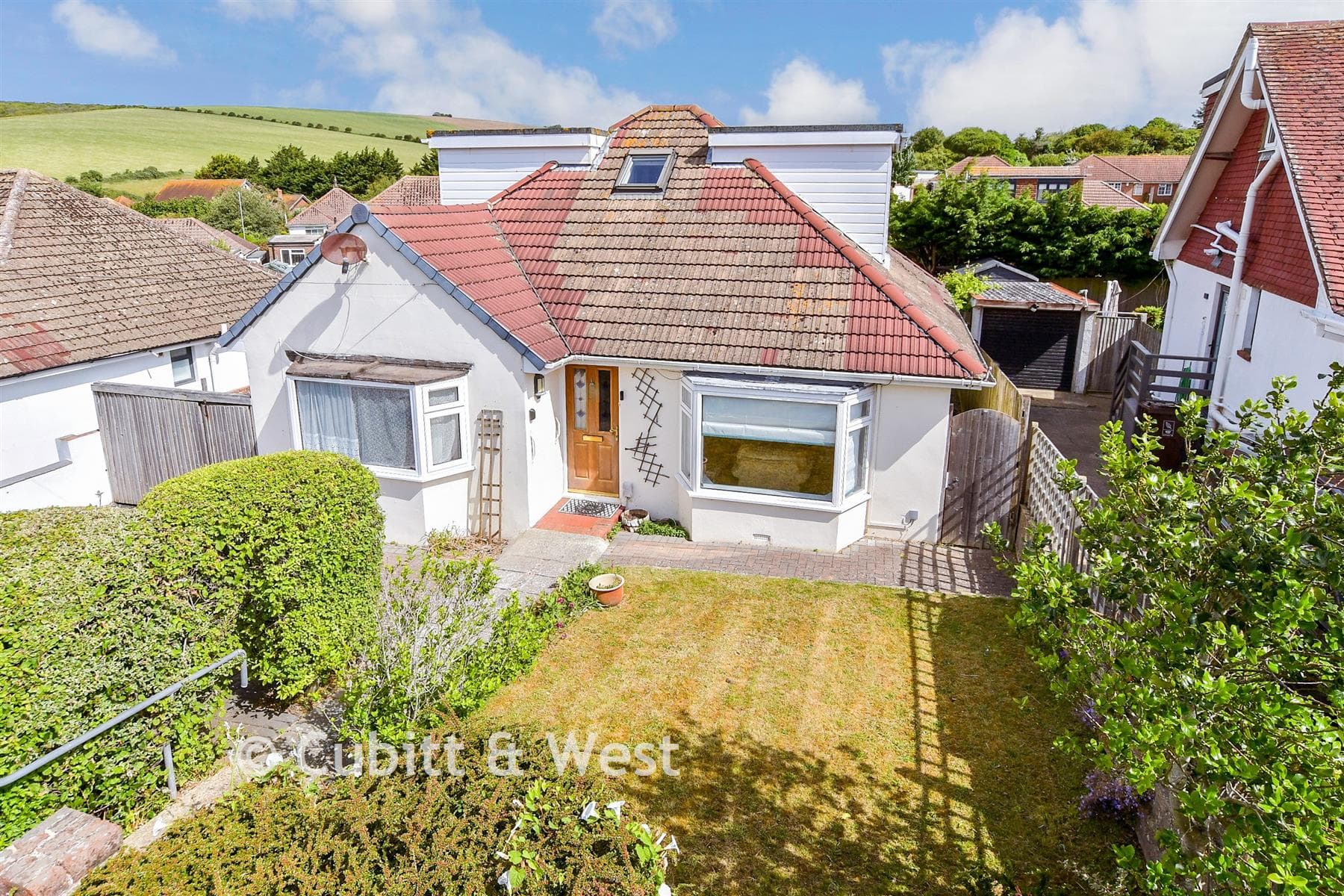 3 Bed Chalet, Westfield Avenue Saltdean Brighton — photo 1