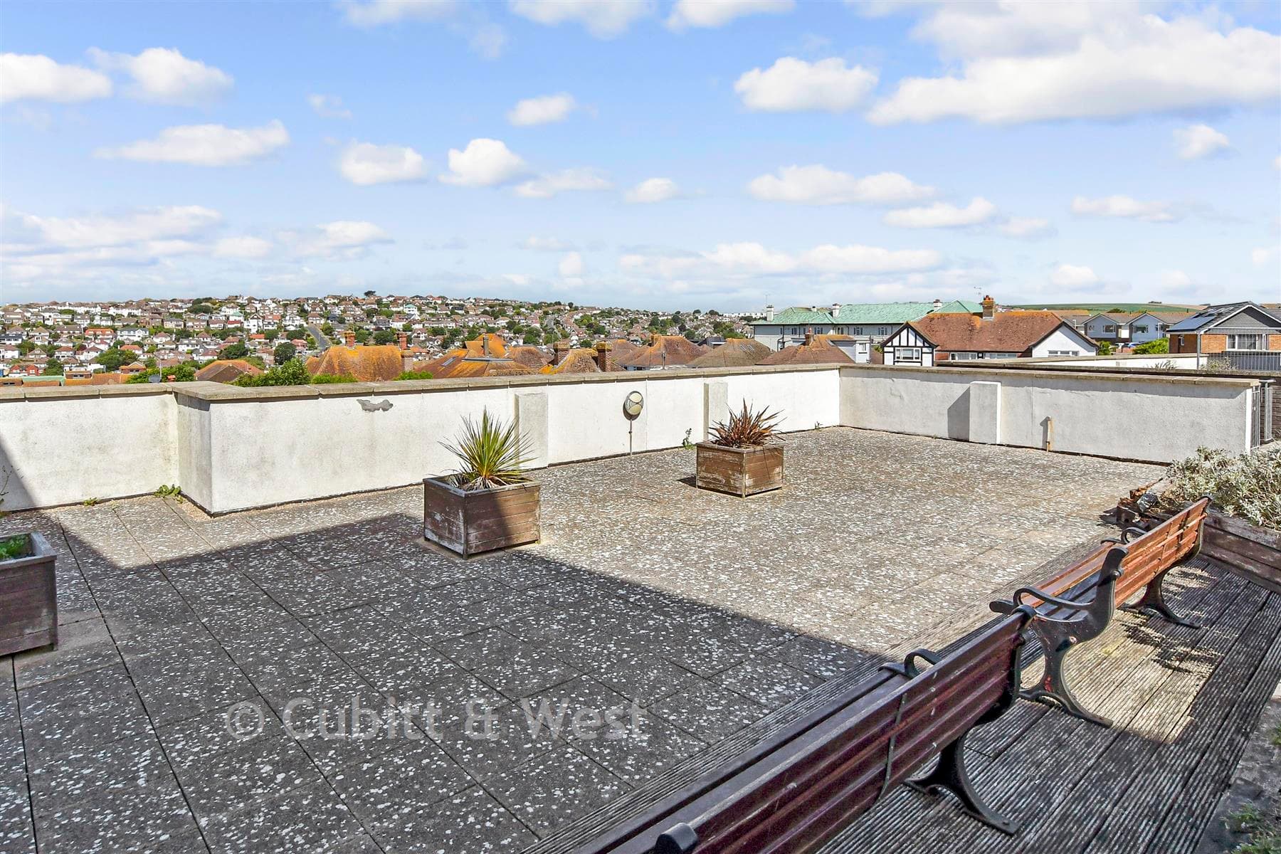 2 Bed Apartment, Suez Way Brighton — photo 3