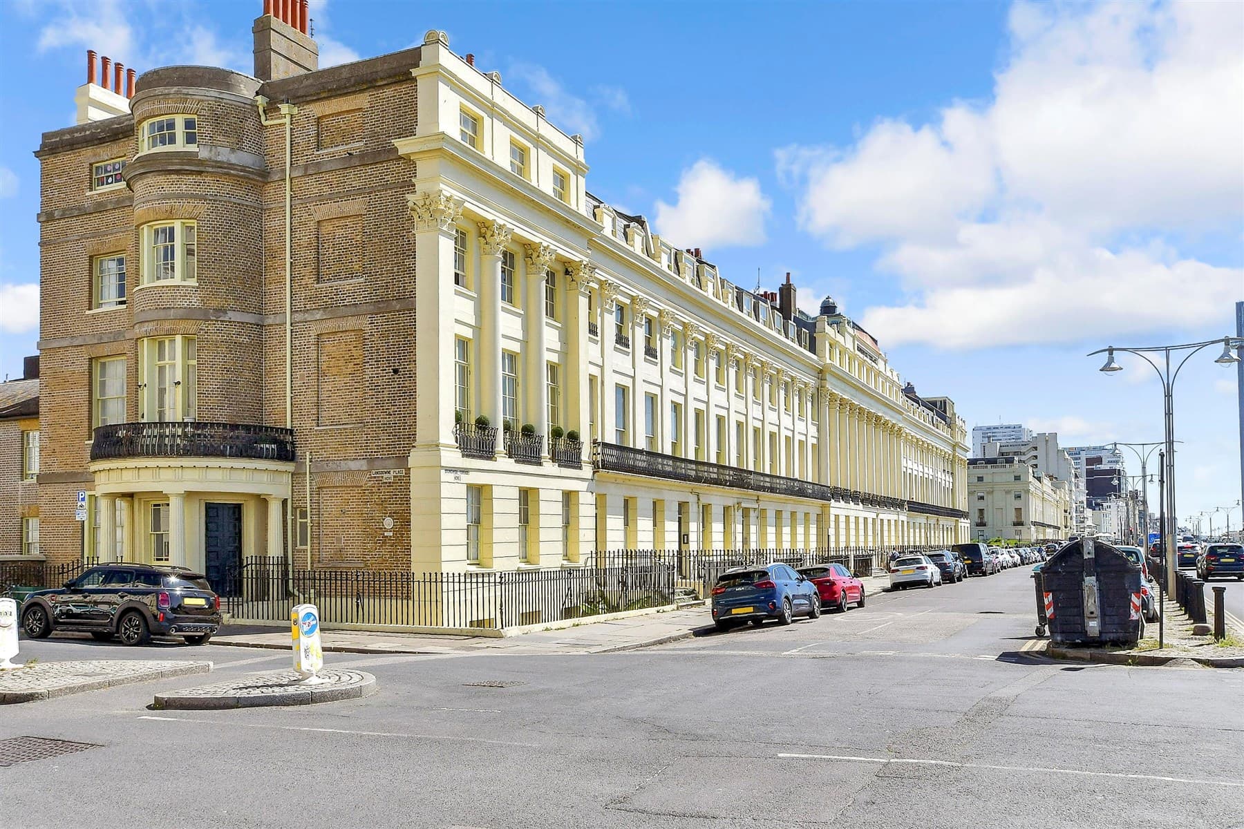 2 Bed Flat, Brunswick Terrace Hove — photo 3