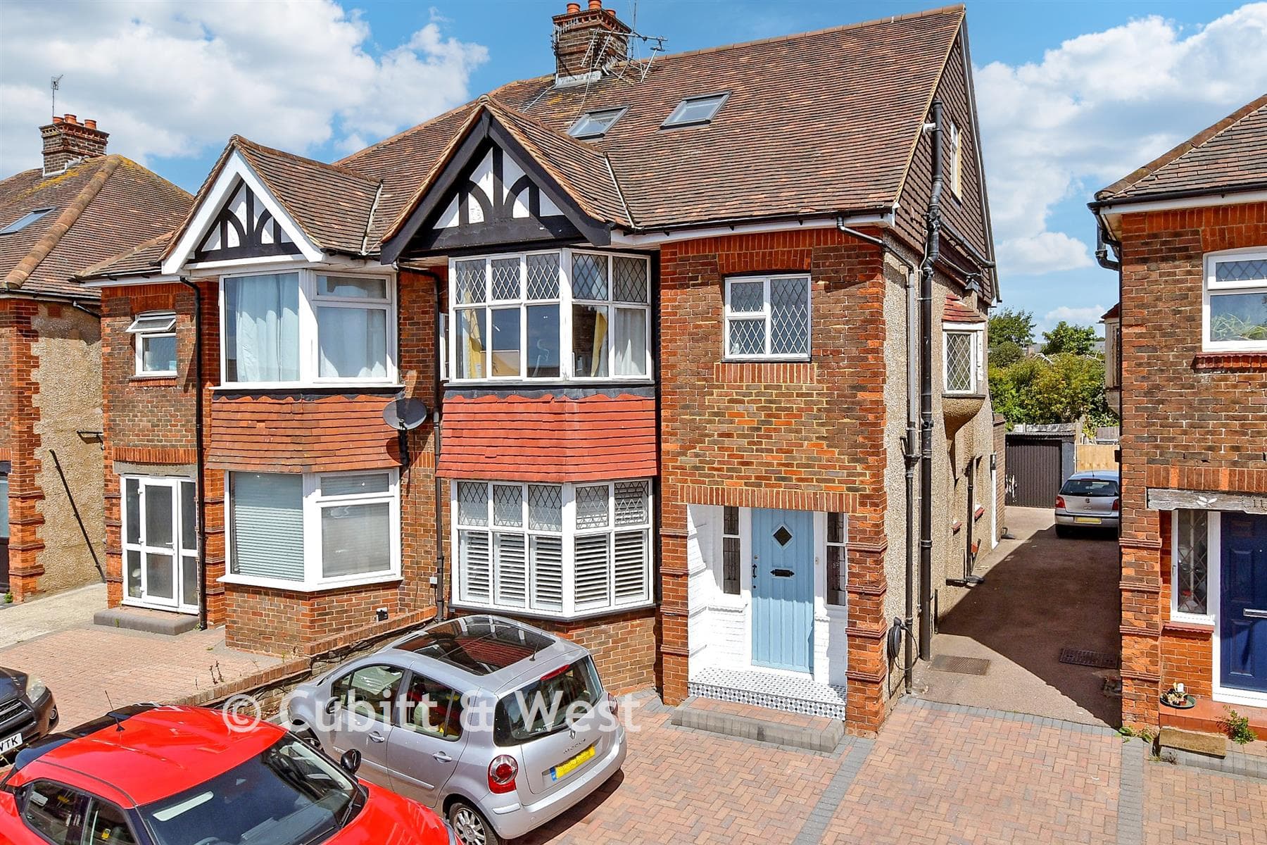 4 Bed Semi Detached House, Old Shoreham Road Hove — photo 1