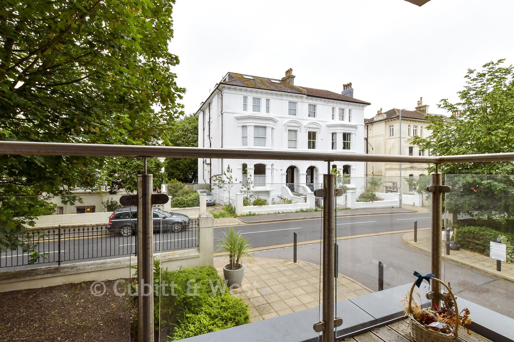 2 Bed Apartment, Dyke Road Brighton — photo 3