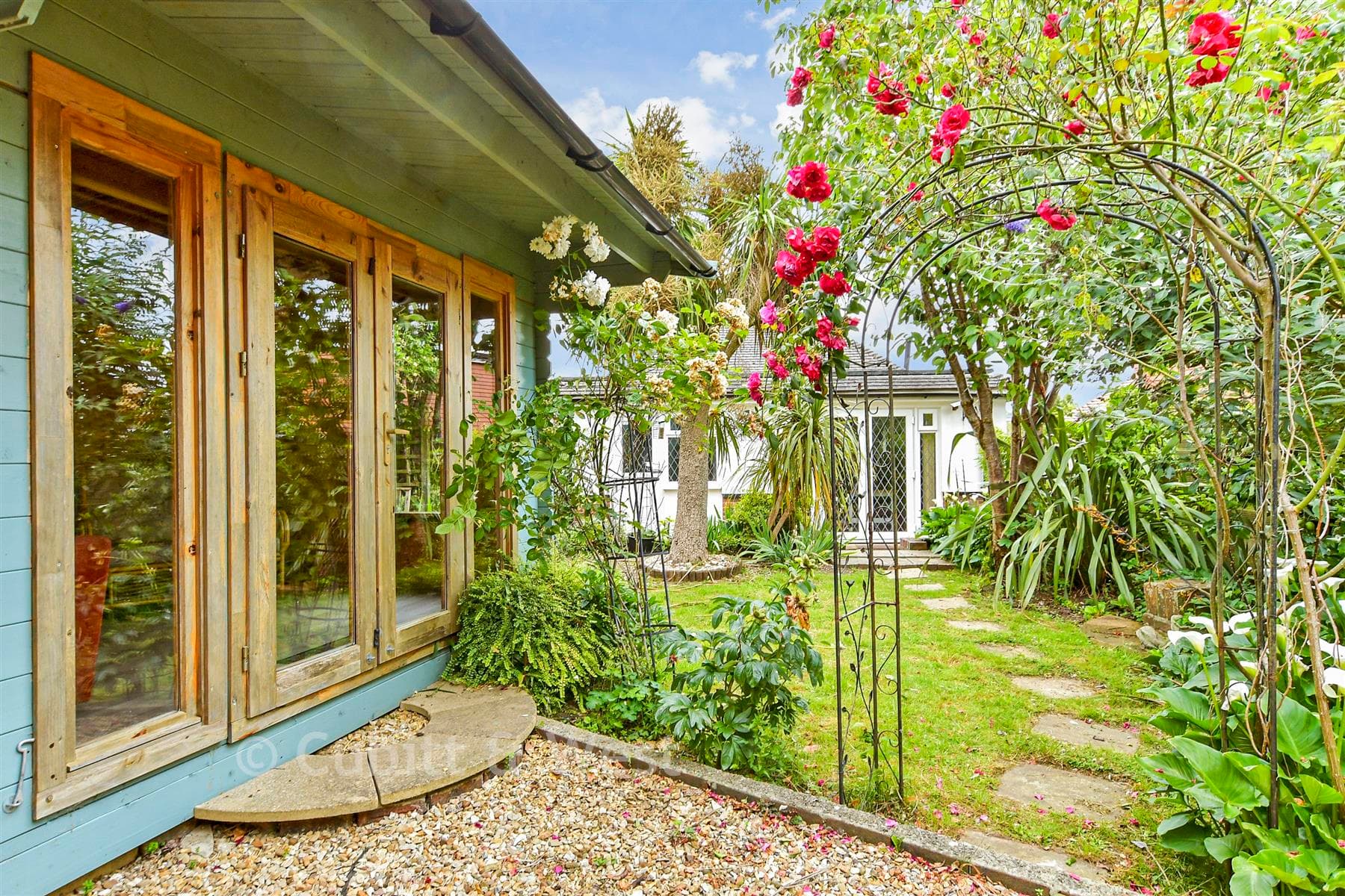 3 Bed Detached Bungalow, Falmer Road Woodingdean Brighton — photo 5