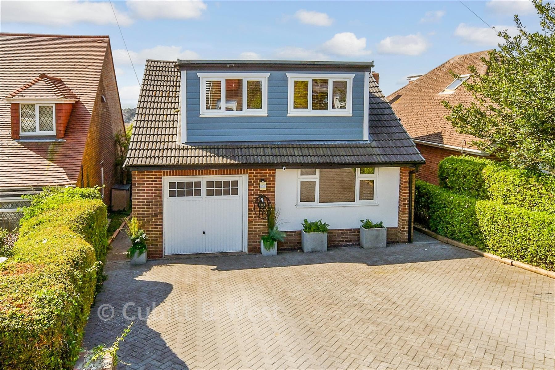 4 Bed Detached House, Crescent Drive North Woodingdean Brighton — photo 1