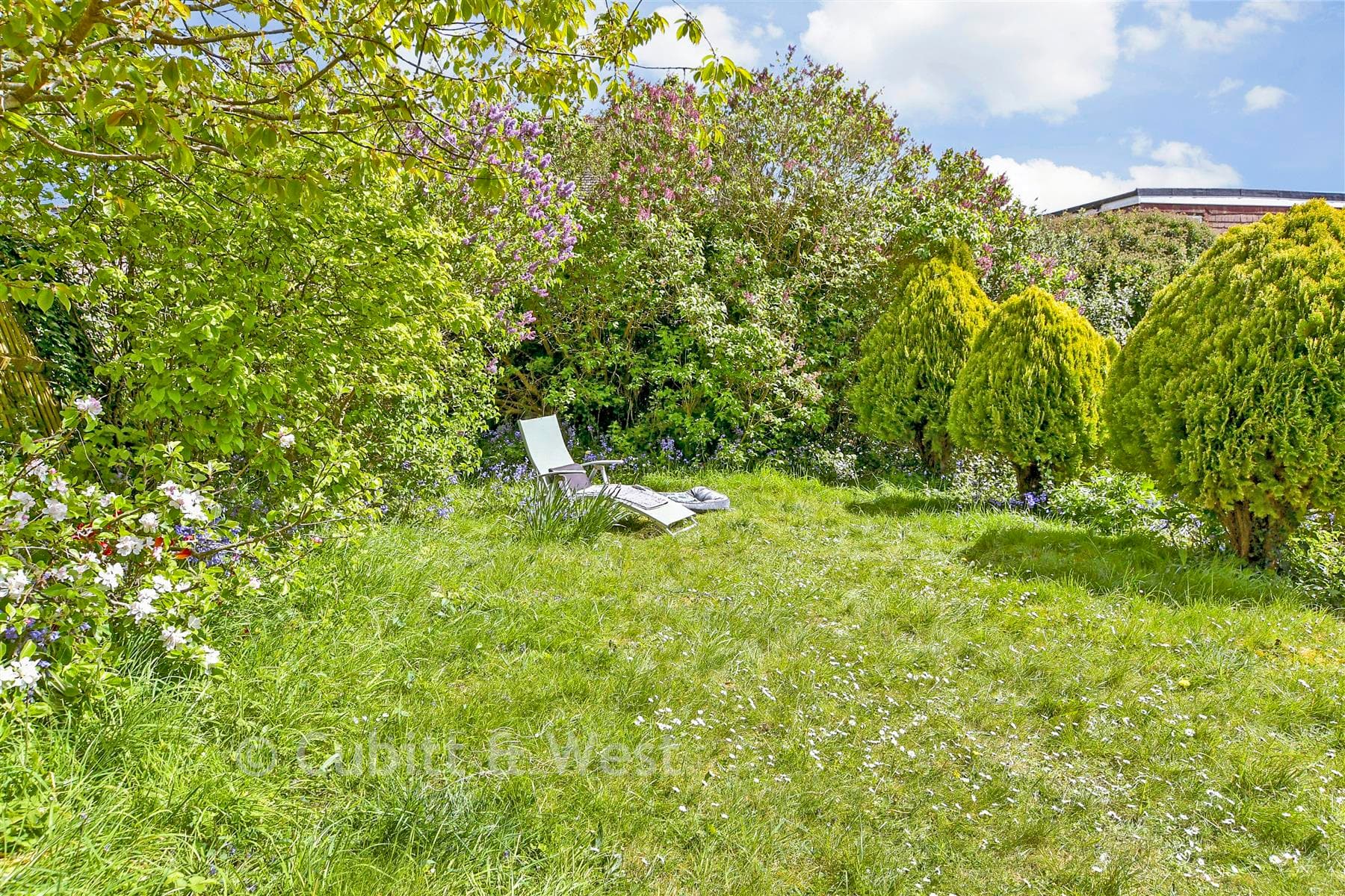 4 Bed Detached House, Rosebery Avenue Woodingdean Brighton — photo 2