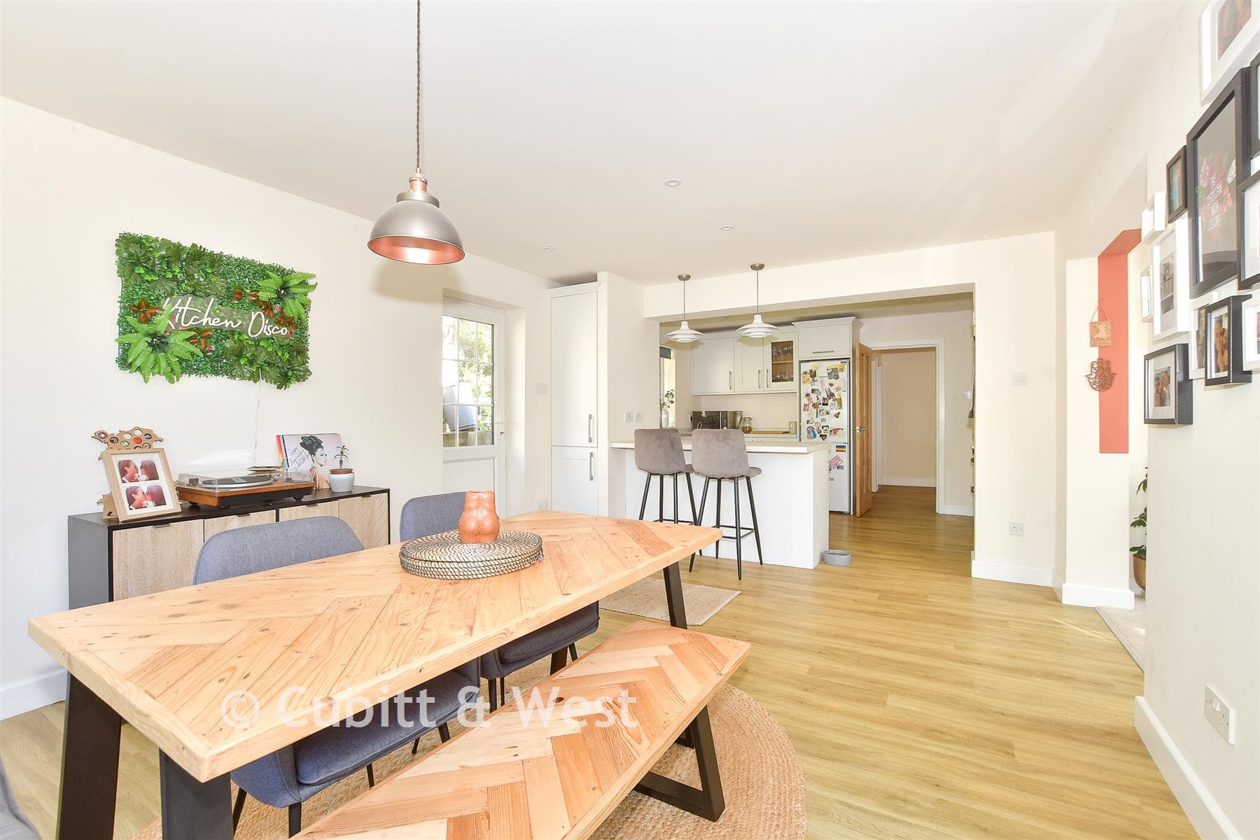 4 Bed Detached Bungalow, Crescent Drive North Woodingdean Brighton — photo 4