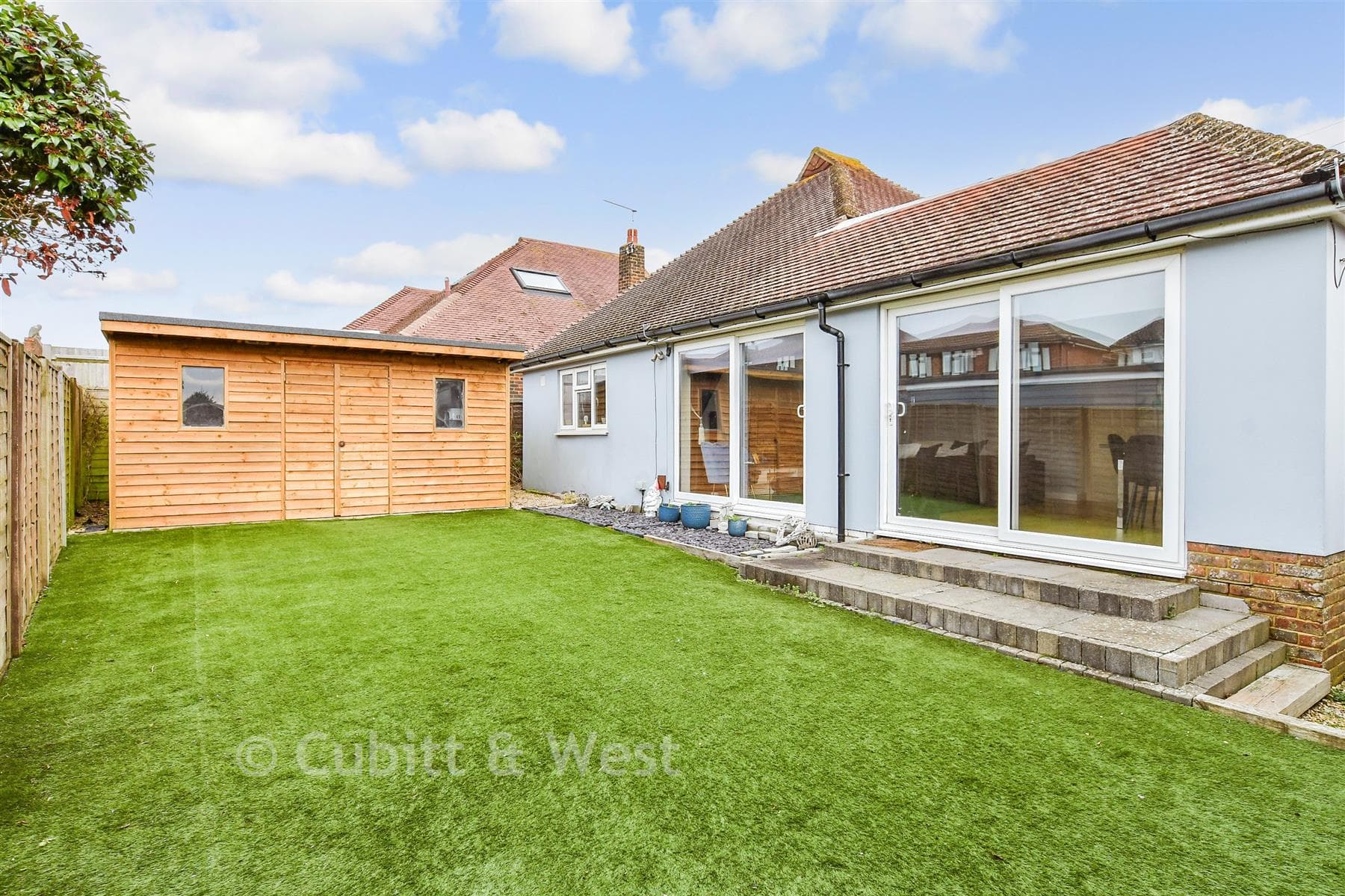 3 Bed Detached Bungalow, Baywood Gardens Woodingdean Brighton — photo 3