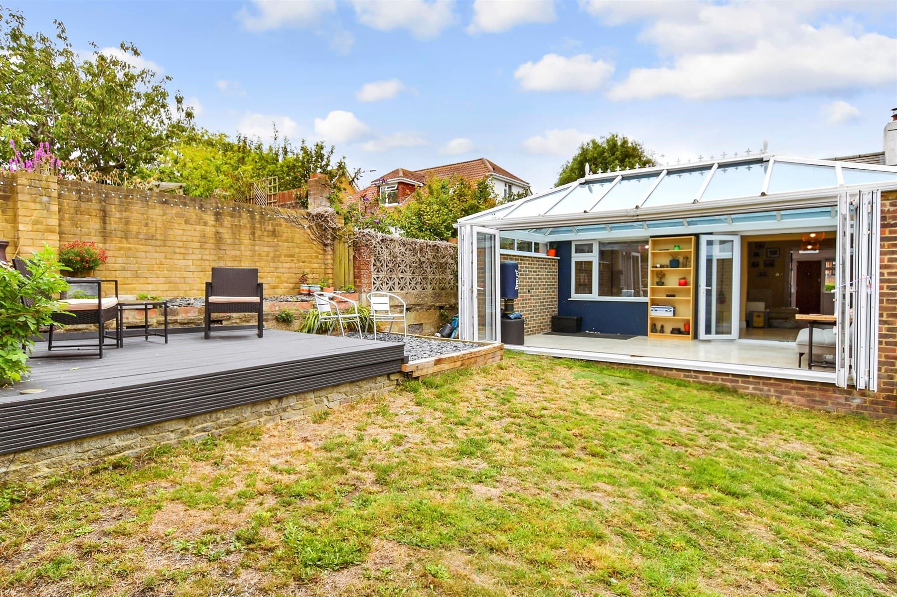 3 Bed Detached Bungalow, Crescent Drive South Woodingdean Brighton — photo 3