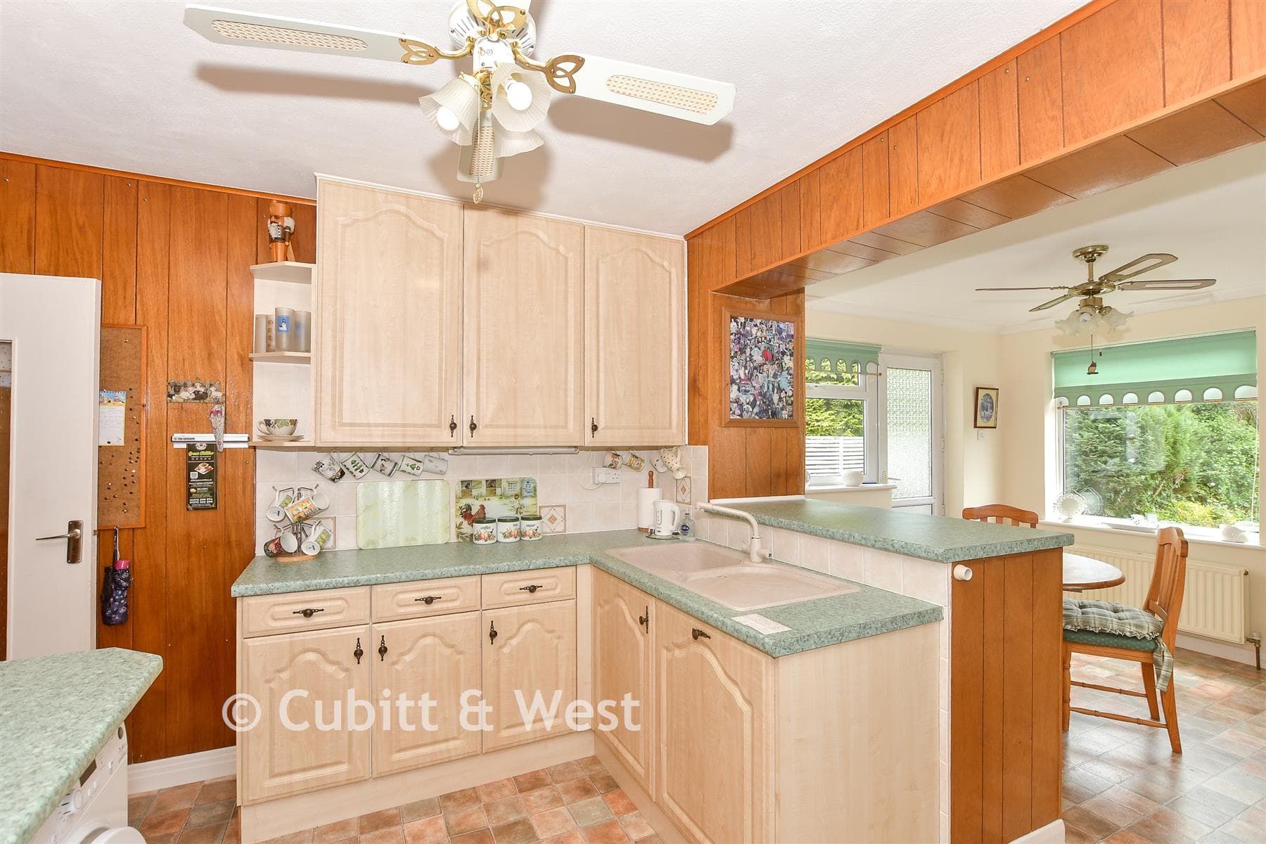 3 Bed Semi Detached House, Warren Way Woodingdean Brighton — photo 5