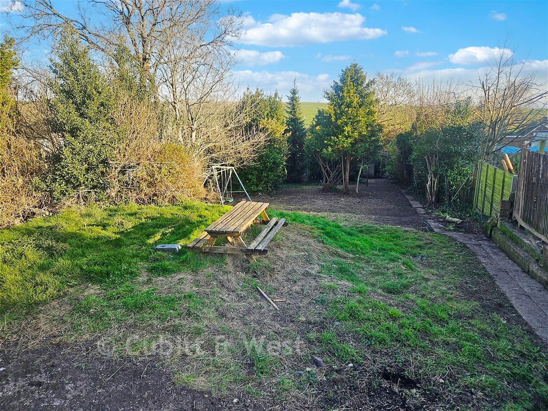 5 Bed Detached House, Crescent Drive South Woodingdean Brighton — photo 2
