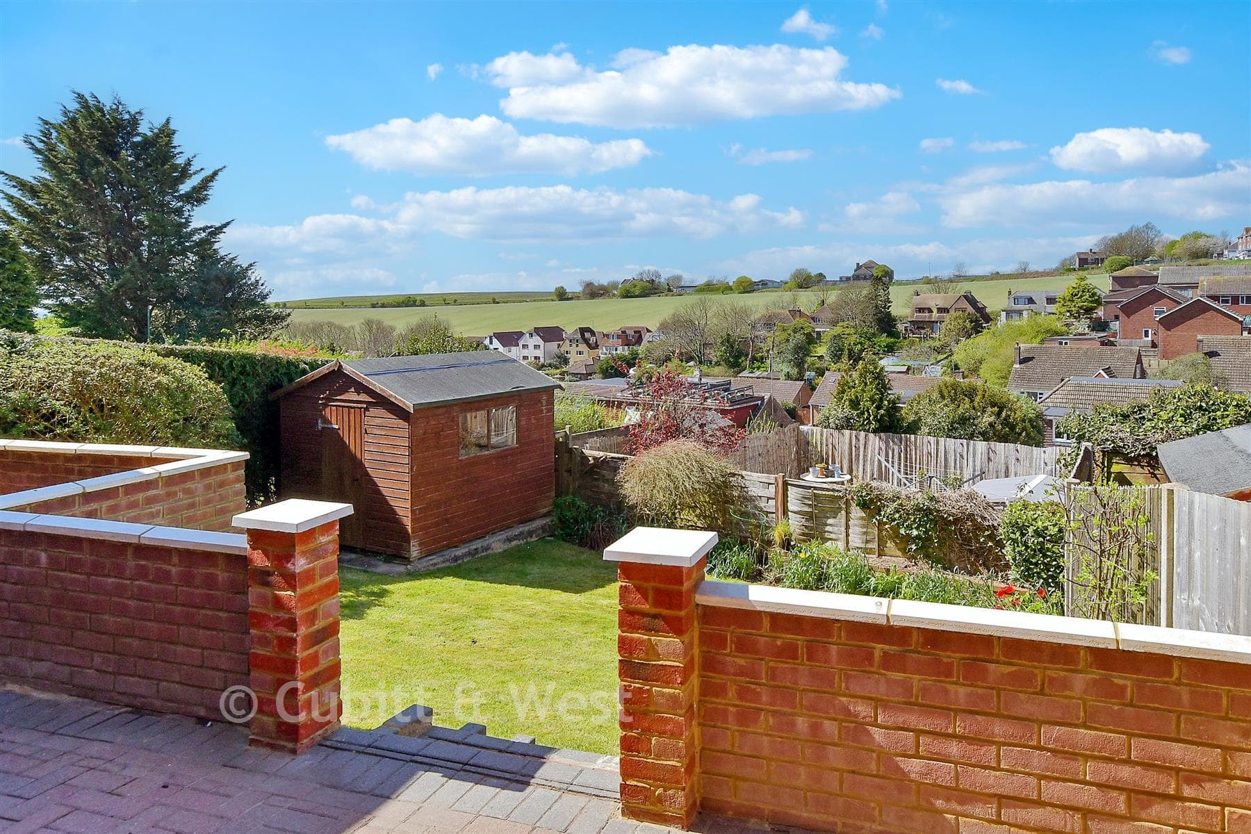 5 Bed Detached House, The Brow Woodingdean Brighton — photo 3