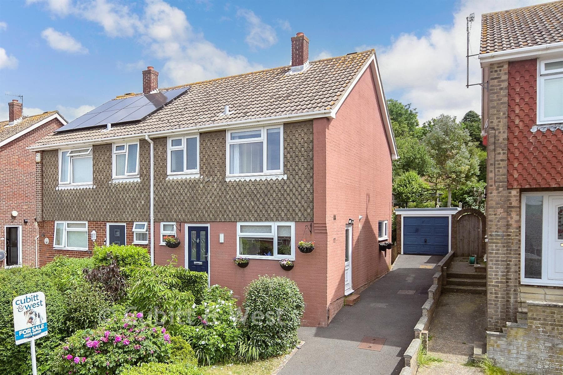 3 Bed Semi Detached House, Batemans Road Woodingdean Brighton — photo 1