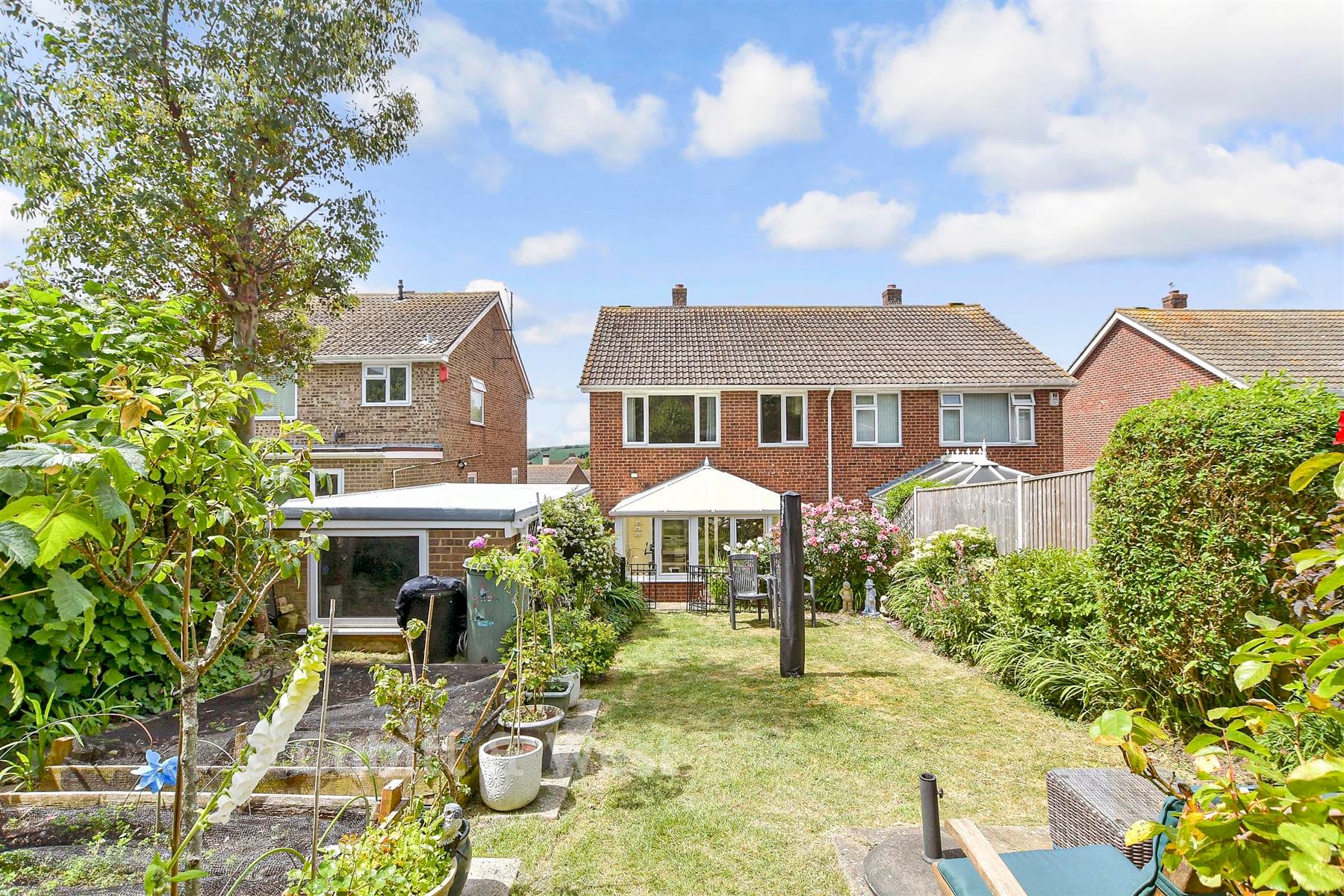 3 Bed Semi Detached House, Batemans Road Woodingdean Brighton — photo 3