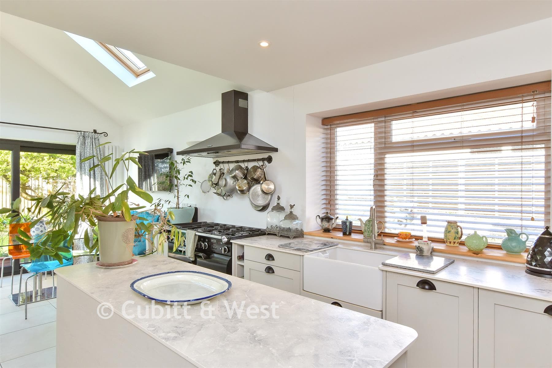 3 Bed Semi Detached Bungalow, Maple Close Woodingdean Brighton — photo 5