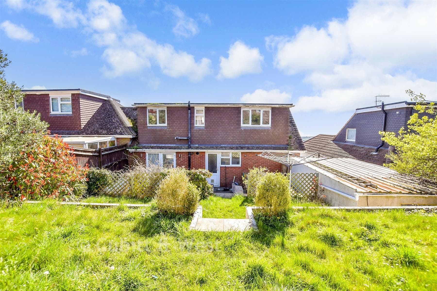 4 Bed Chalet, Balsdean Road Woodingdean Brighton — photo 3