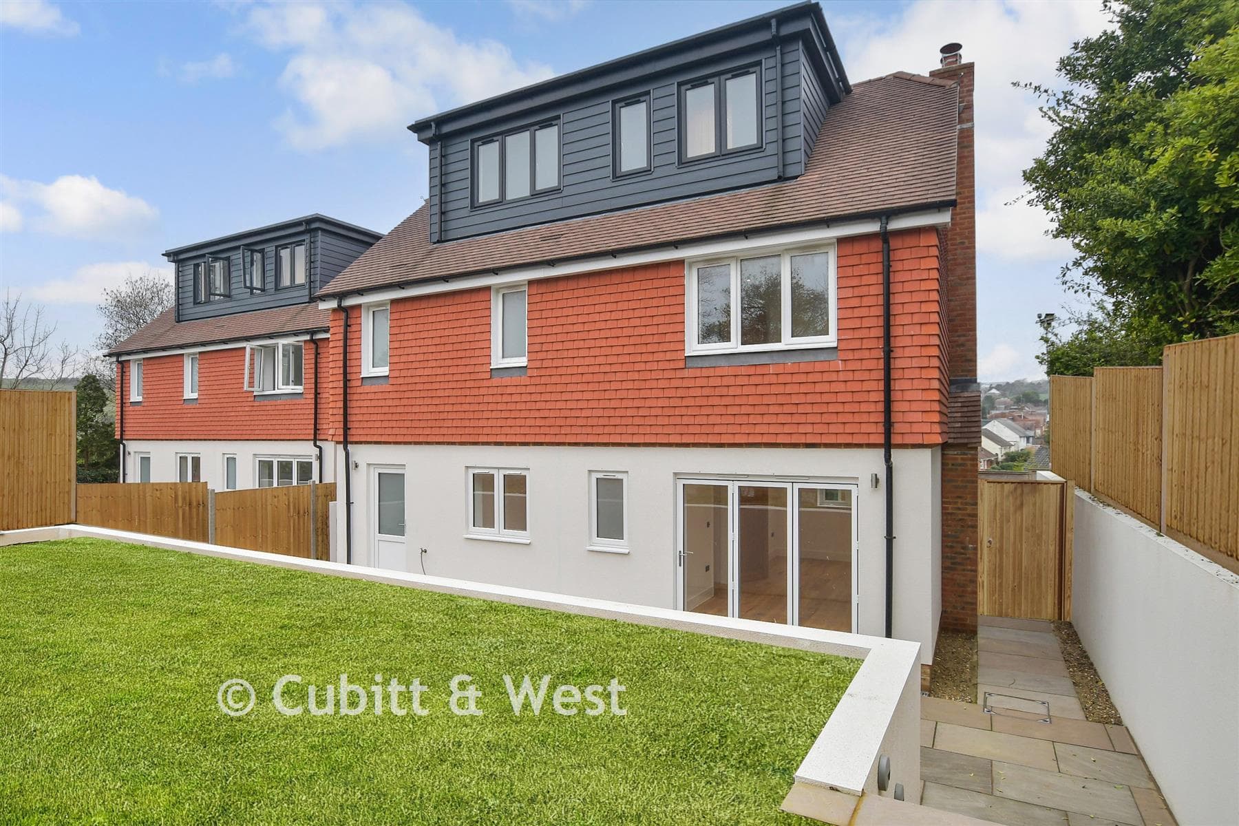 5 Bed Detached House, The Ridgway The Ridgeway Pibob Homes Woodingdean Brighton — photo 2