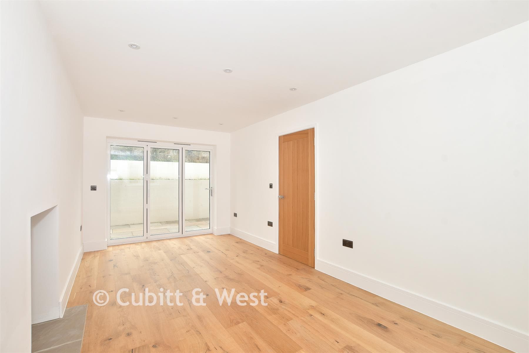 5 Bed Detached House, The Ridgway The Ridgeway Pibob Homes Woodingdean Brighton — photo 4