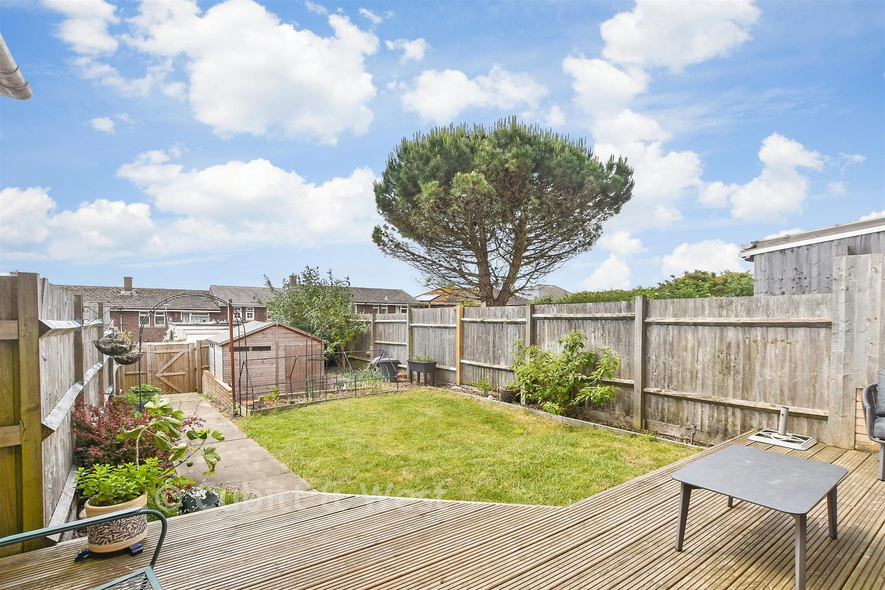 2 Bed Terraced House, Rudyard Close Woodingdean Brighton — photo 2