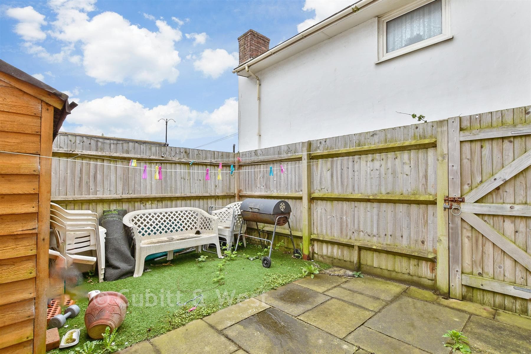 1 Bed Flat, South Coast Road Peacehaven — photo 3