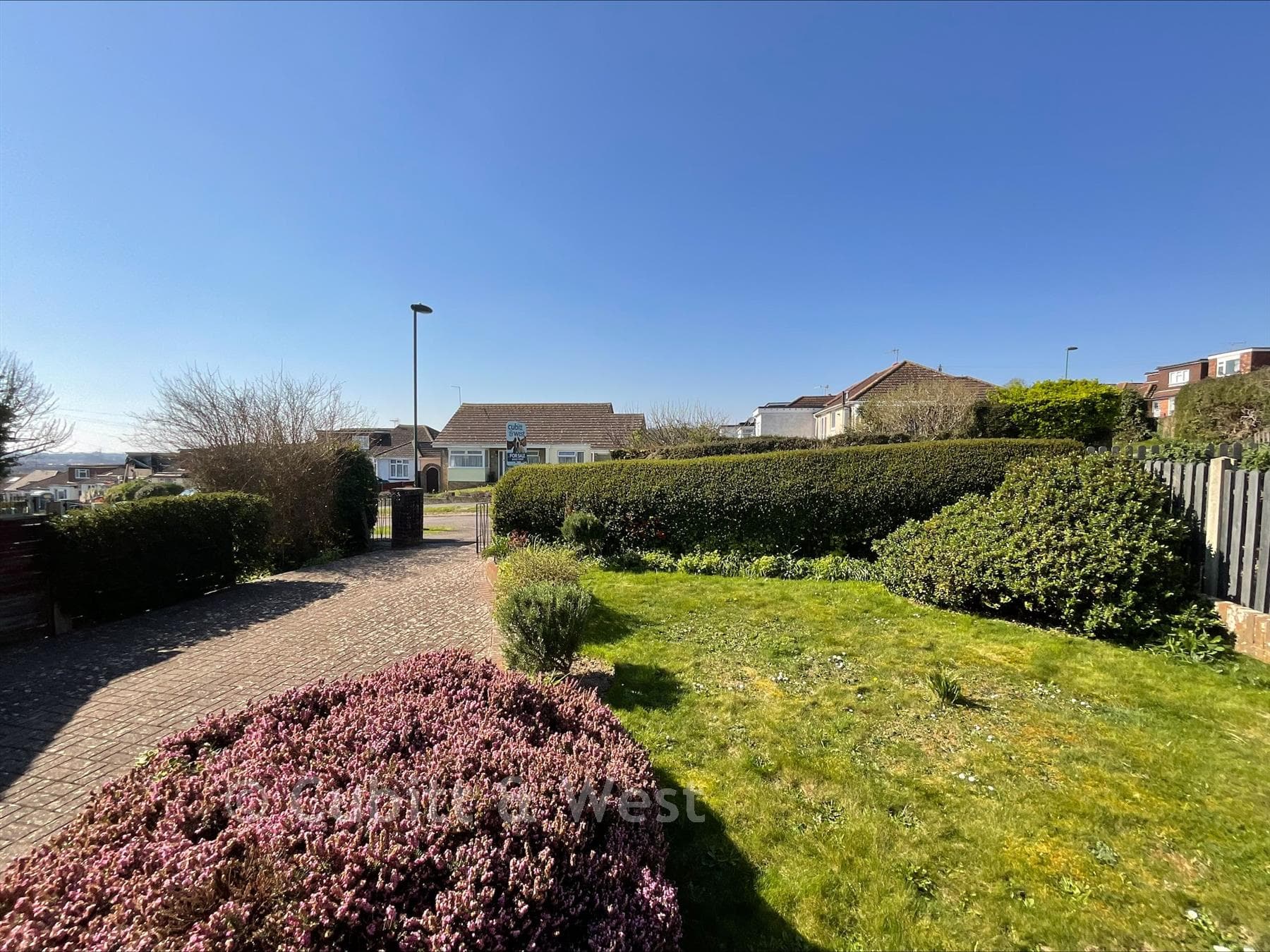 3 Bed Semi Detached Bungalow, Mountview Road Sompting Lancing — photo 3
