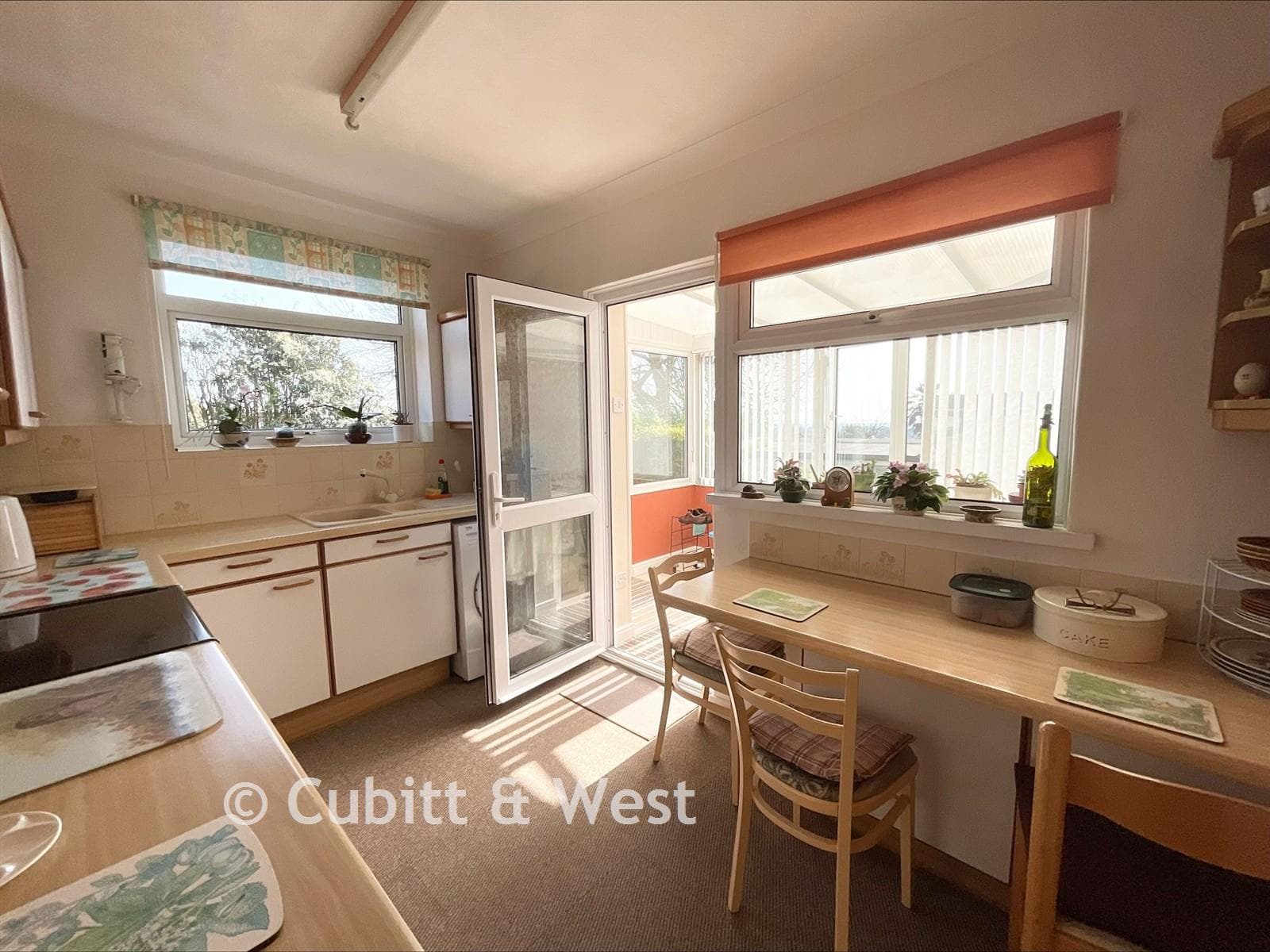 3 Bed Semi Detached Bungalow, Mountview Road Sompting Lancing — photo 5