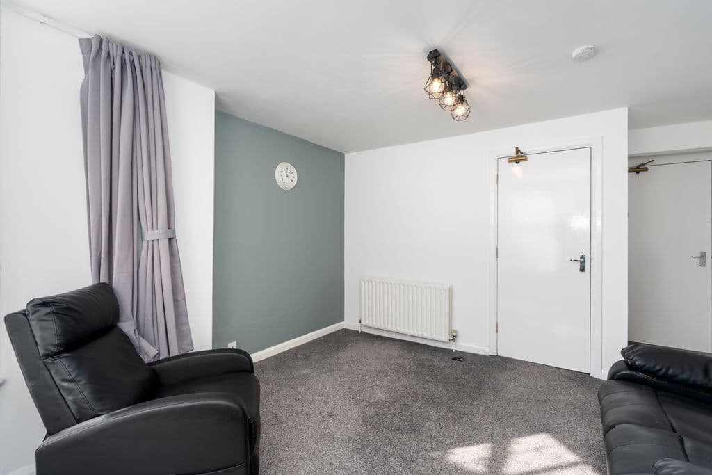 Flat 1, 11 Woodville Terrace, Douglas — photo 5
