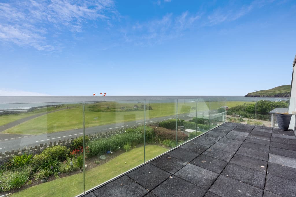 Carrick Bay House, Clifton Road, Port St Mary — photo 5
