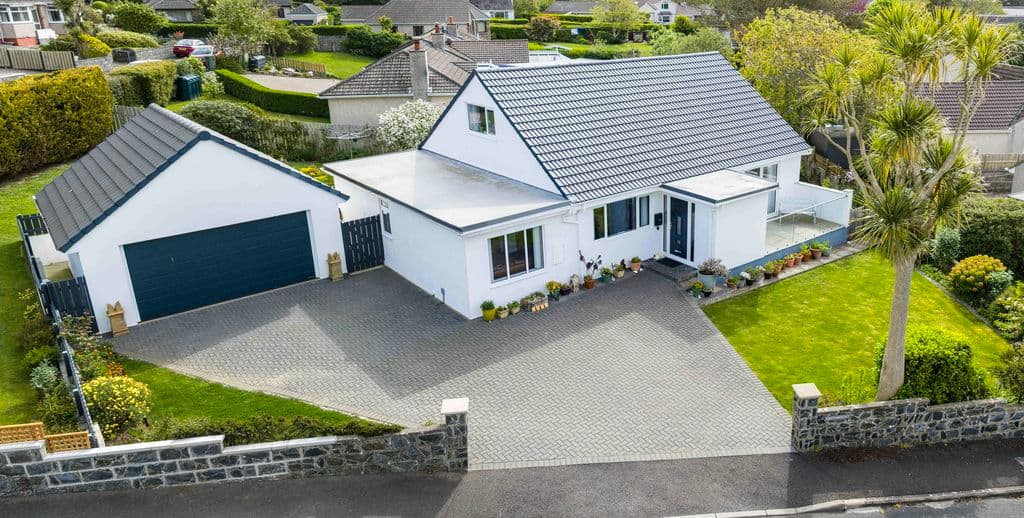 Greenmount, 15 Ballagale Avenue Surby, Port Erin — photo 1