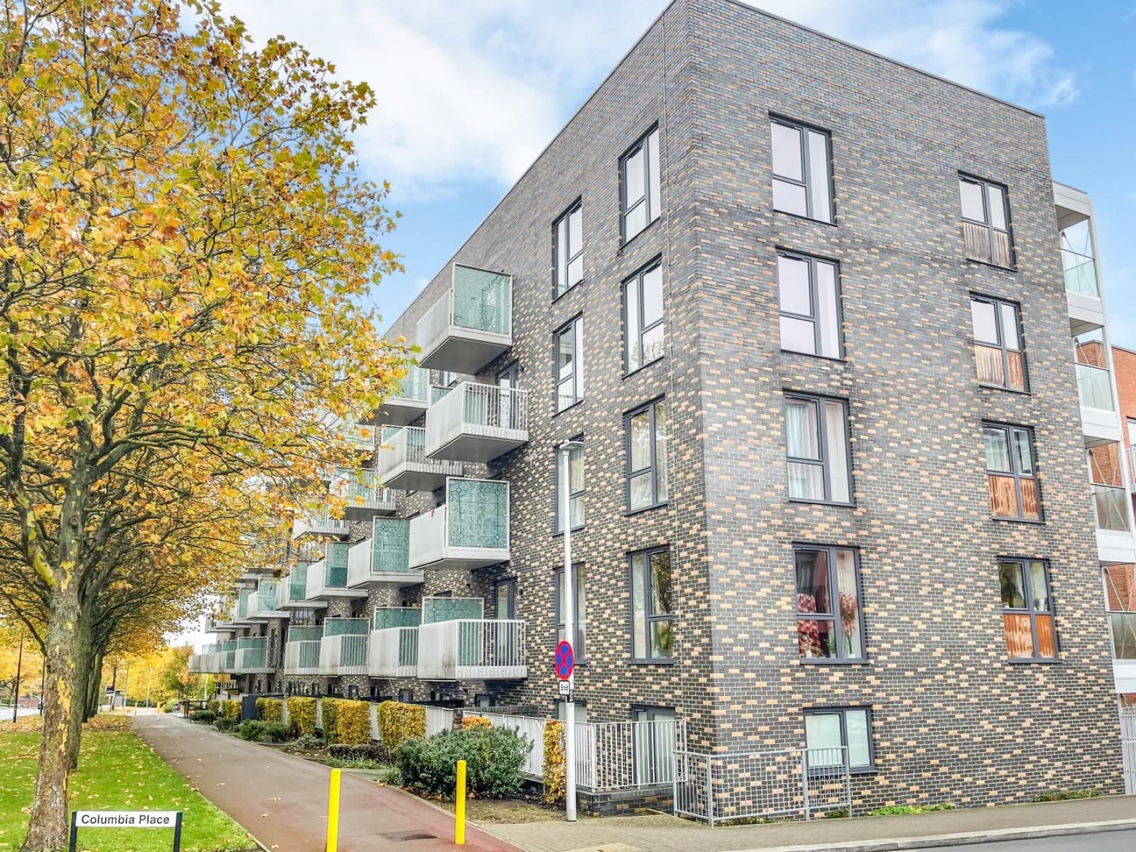 Lattice Court, 2 Leonara Walk, Milton Keynes — photo 1