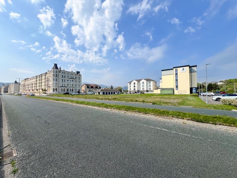 Corner of Premier Road and Mooragh Promenade, Ramsey — photo 4